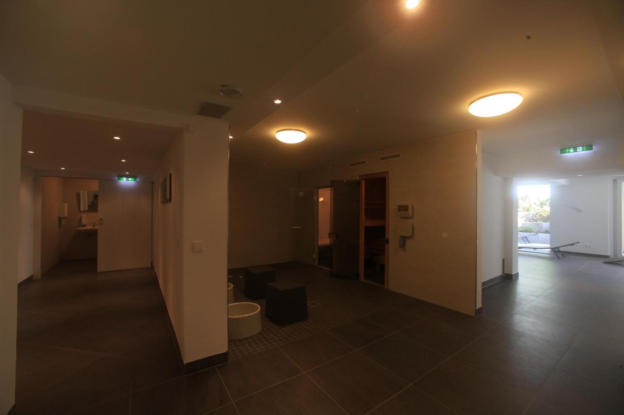 Kirchers Park & Wellnesshotel Kaiserstuhl Garni انديغن المظهر الخارجي الصورة