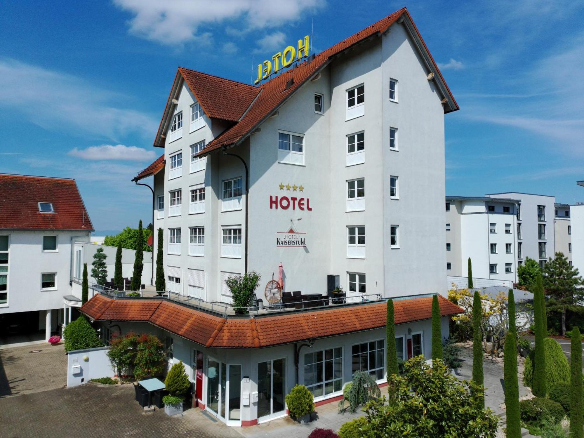 Kirchers Park & Wellnesshotel Kaiserstuhl Garni انديغن المظهر الخارجي الصورة