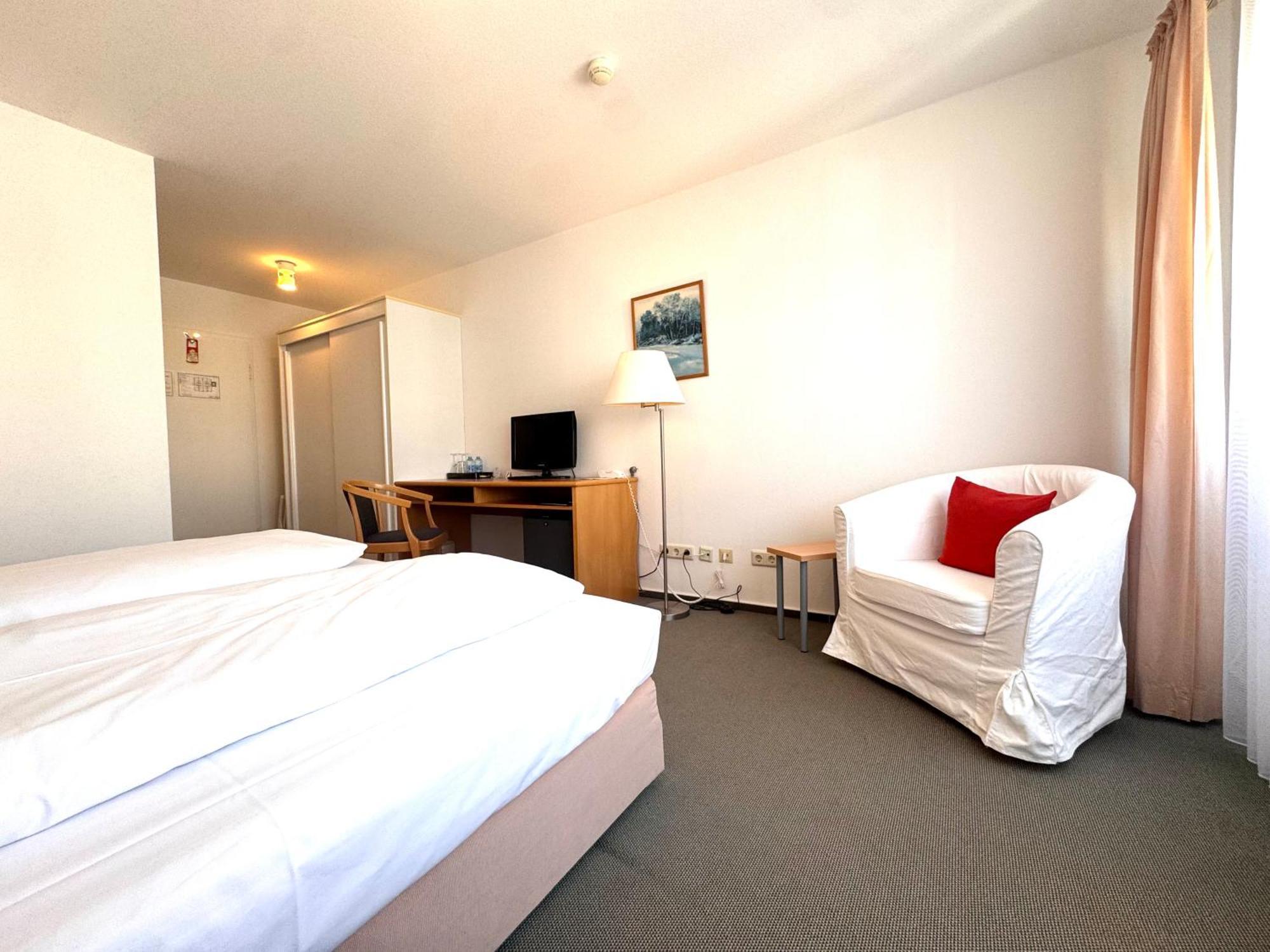 Kirchers Park & Wellnesshotel Kaiserstuhl Garni انديغن المظهر الخارجي الصورة