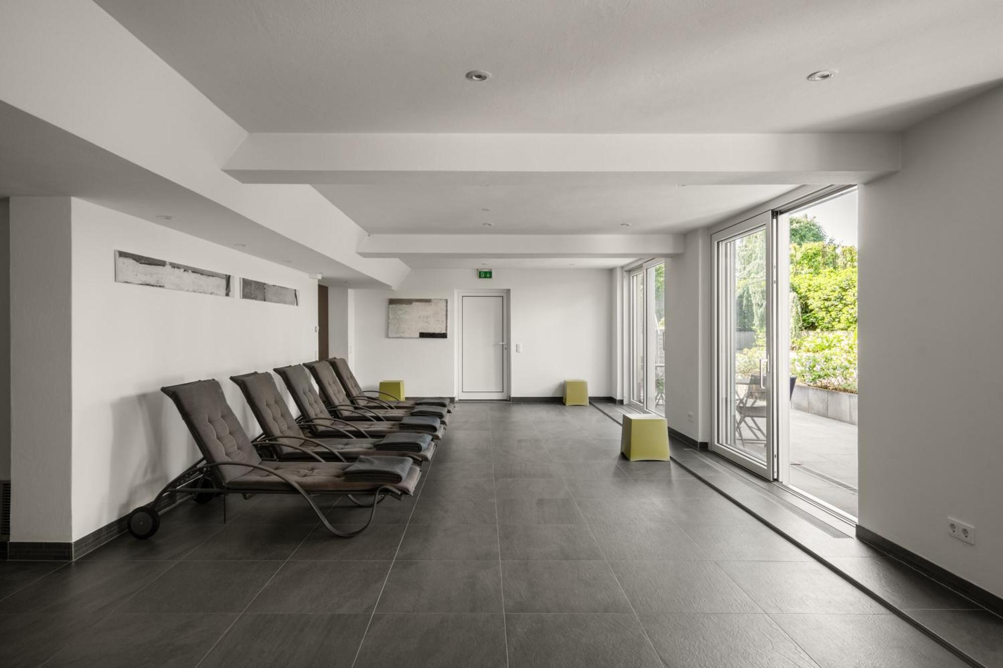 Kirchers Park & Wellnesshotel Kaiserstuhl Garni انديغن المظهر الخارجي الصورة