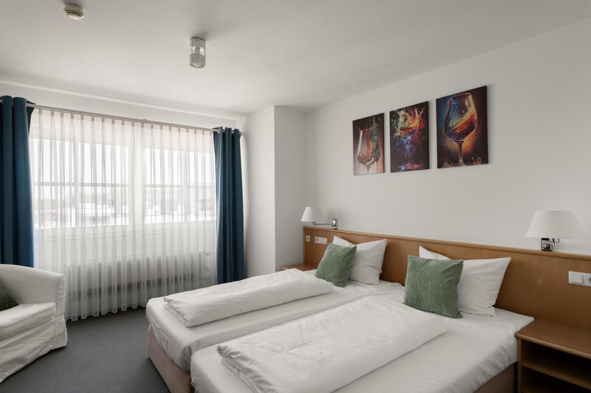 Kirchers Park & Wellnesshotel Kaiserstuhl Garni انديغن المظهر الخارجي الصورة